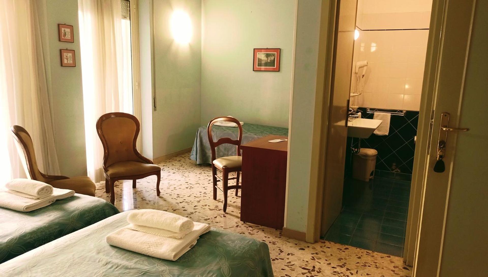Villa Fatima, Casa Per Ferie Рим Екстериор снимка