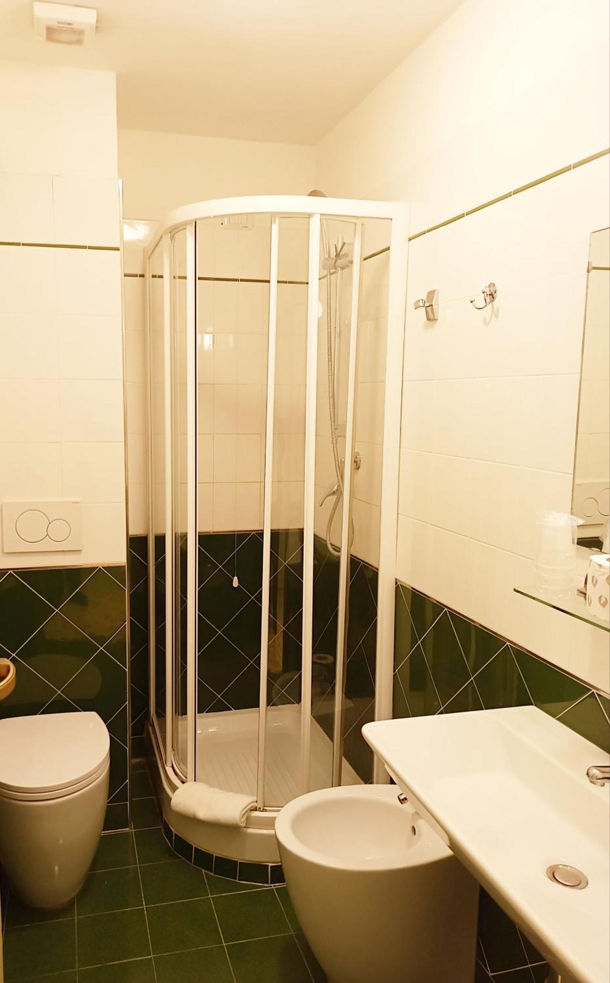 Villa Fatima, Casa Per Ferie Рим Екстериор снимка