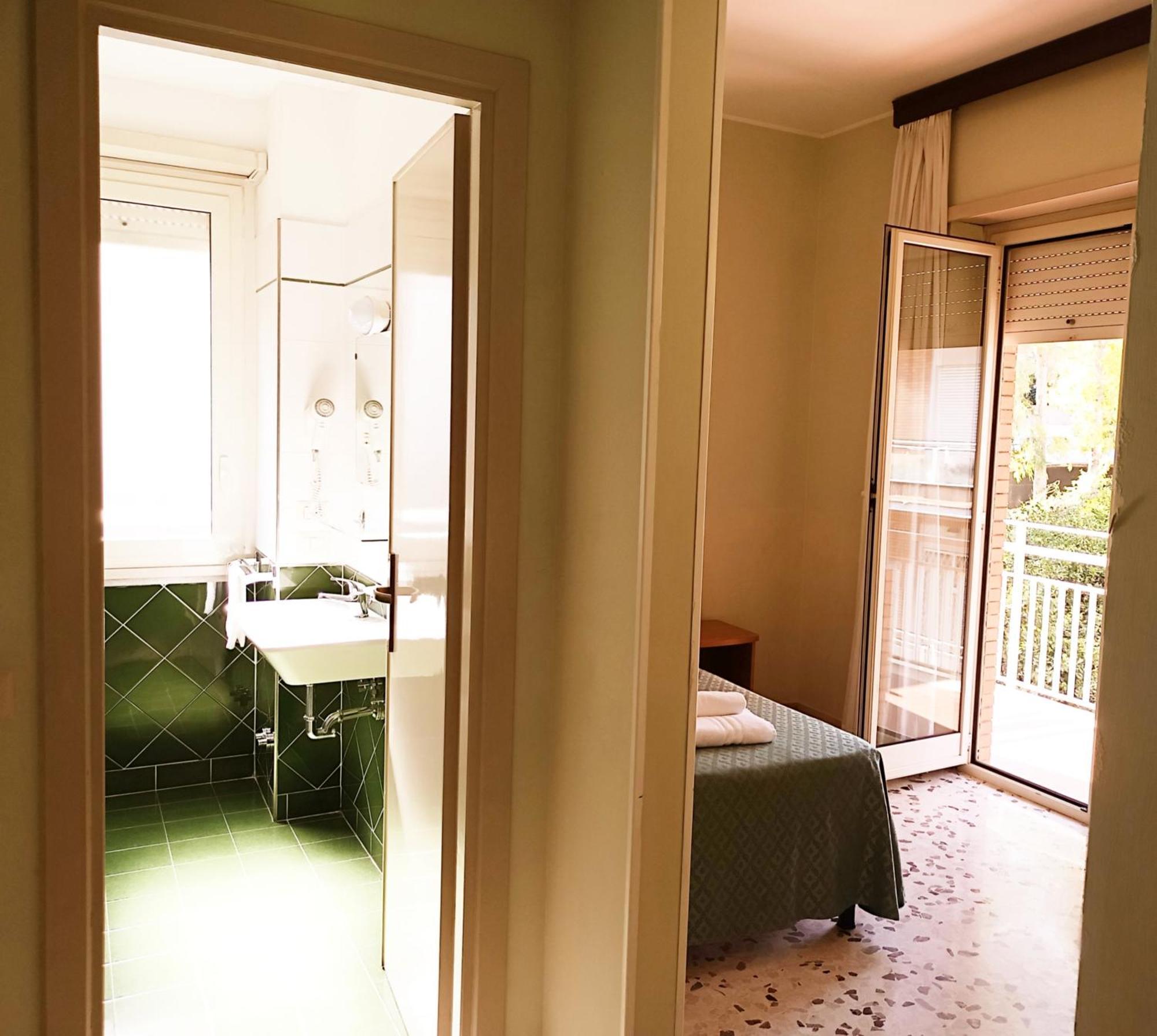 Villa Fatima, Casa Per Ferie Рим Екстериор снимка